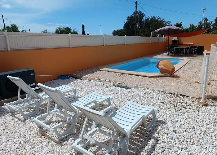 Holiday Housev5 W/Pool & Bbq